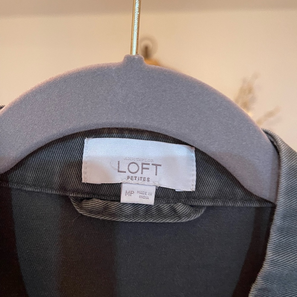 Loft Jackets - Picture 2 of 2